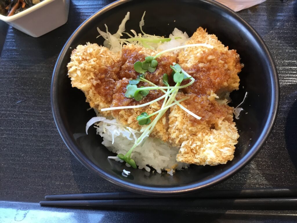 フィッシュかつ丼　アップ画像